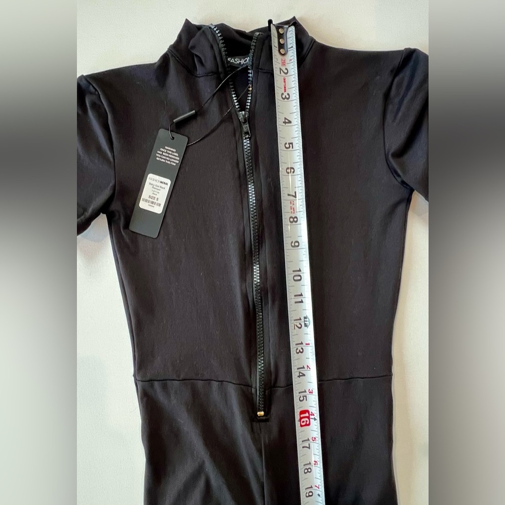 Fashion Nova NWT Black Baby Got Back Romper Small - Picture 5 of 9